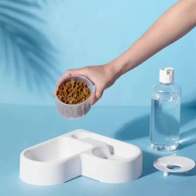 Automatic Drinking Love Pet Bowl - Moisture-proof